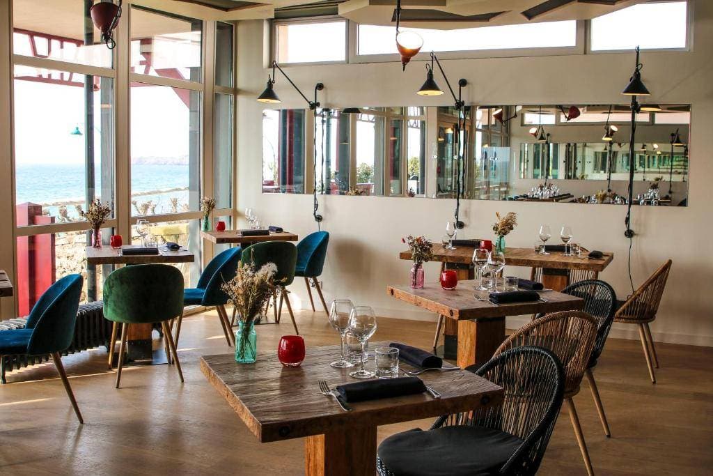 AR INIZ - Hôtel restaurant 8