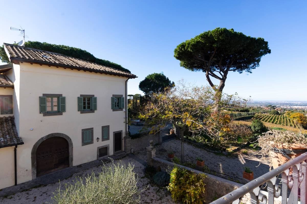 Borgo Mattei 2
