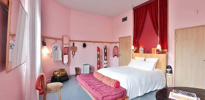 Mob Hôtel - Paris les Puces 9