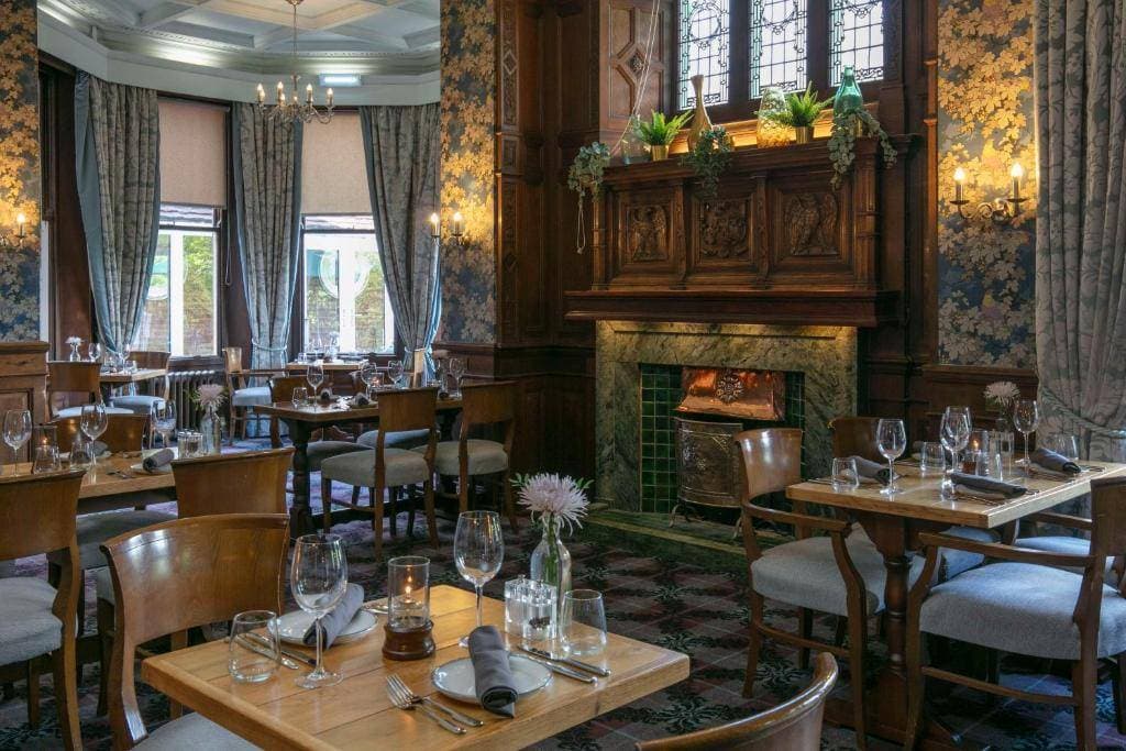 Moor Hall Hotel & Spa 8