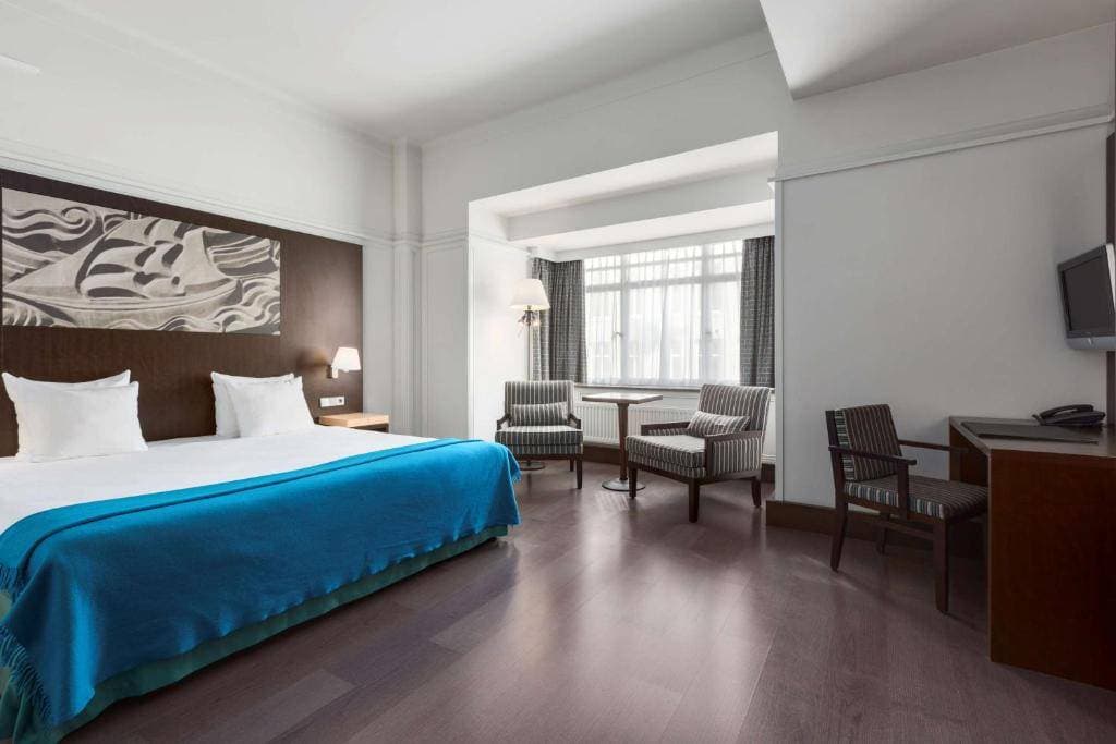 NH Atlanta Rotterdam Hotel 10