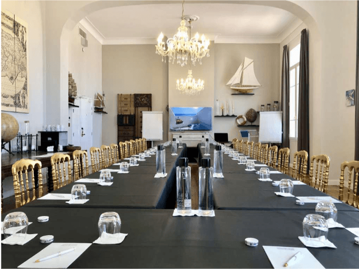 Le Grand Hôtel des Sablettes 36