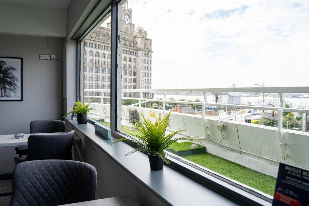Mercure Liverpool Atlantic Tower Hotel 8
