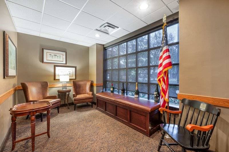 Best Western Premier Mariemont Inn 17