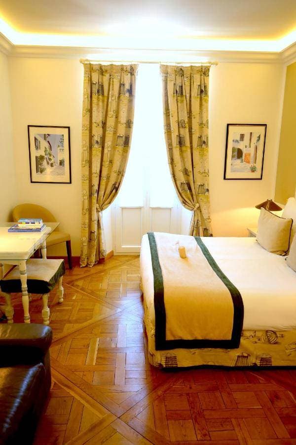 Hôtel Royal Bon Repos 11