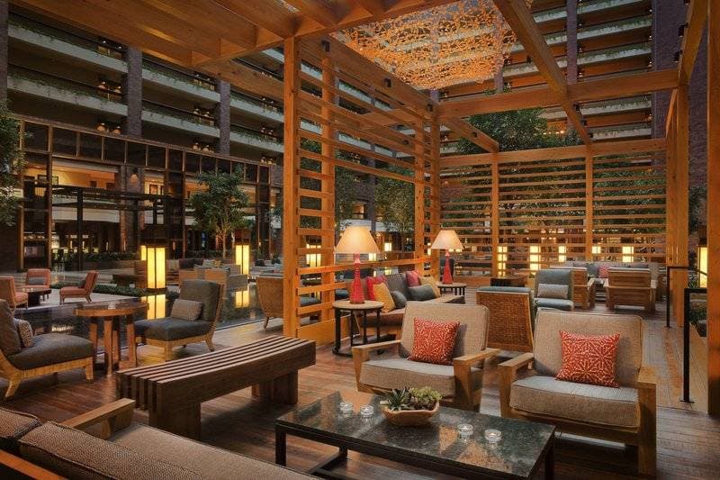 Hilton Anatole 11