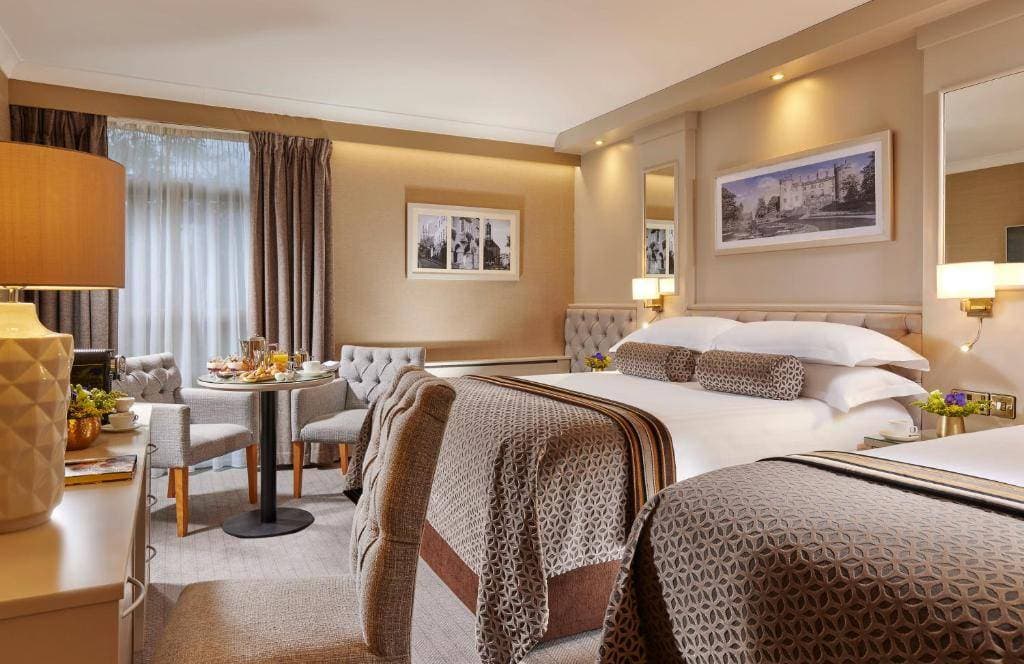 Newpark Hotel 10