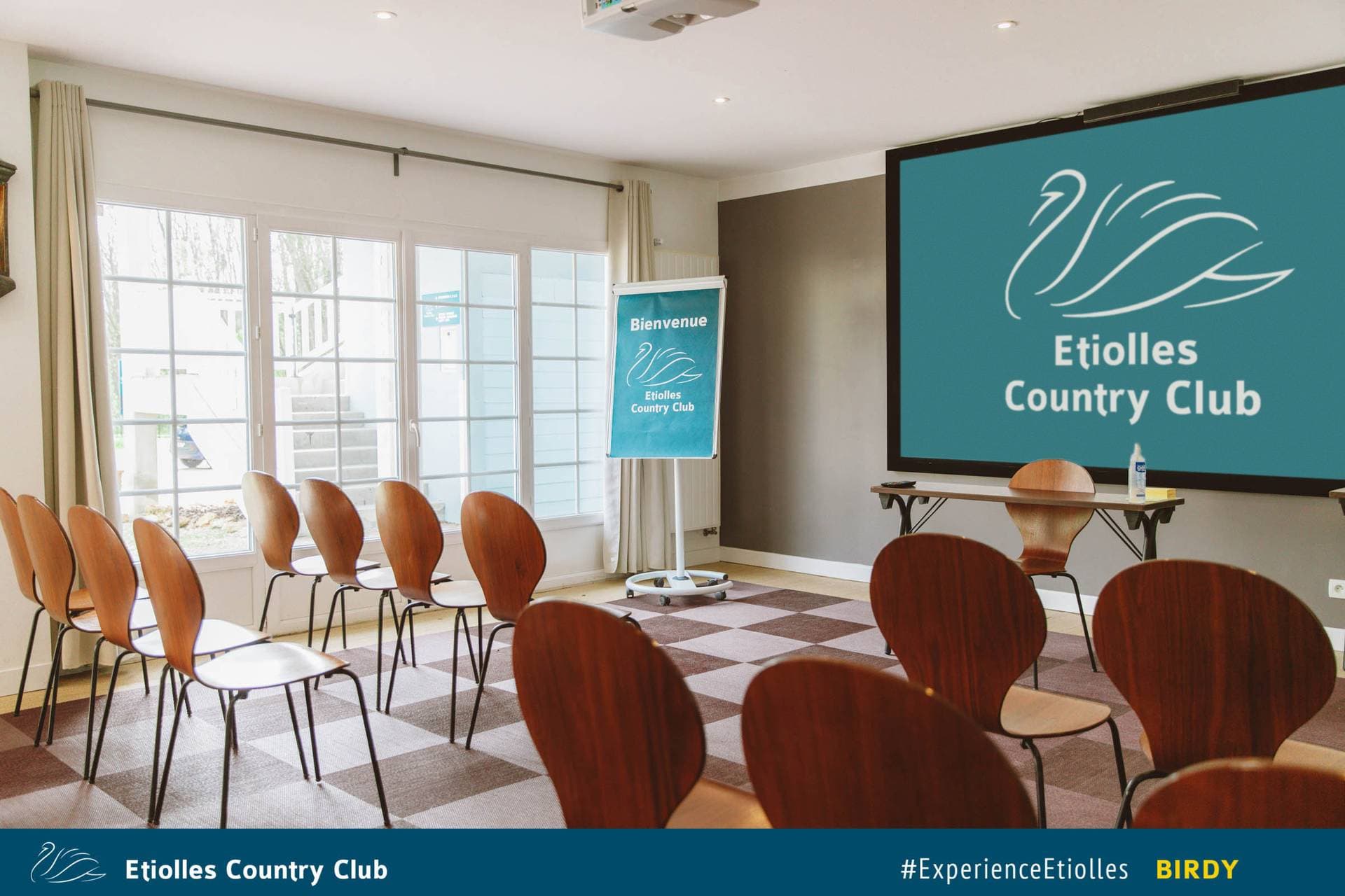 Etiolles Country Club 28