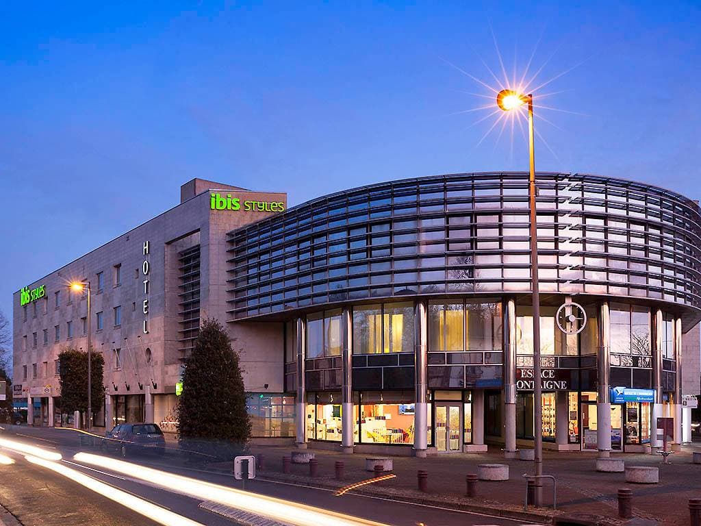 Greet Hotel Bordeaux Aéroport 35