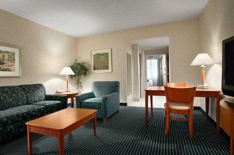 Embassy Suites by Hilton Lexington/UK Coldstream 38