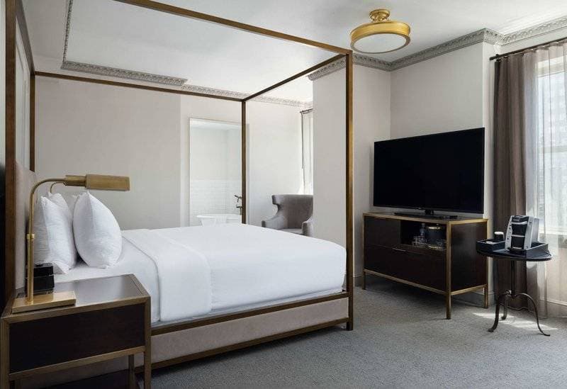 Hotel Phillips Kansas City, Curio Collection by Hilton 20