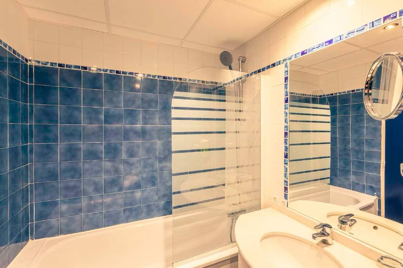 Best Western Marseille Aeroport 34