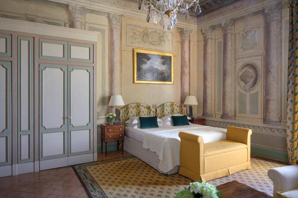 Grand Hotel Continental 21