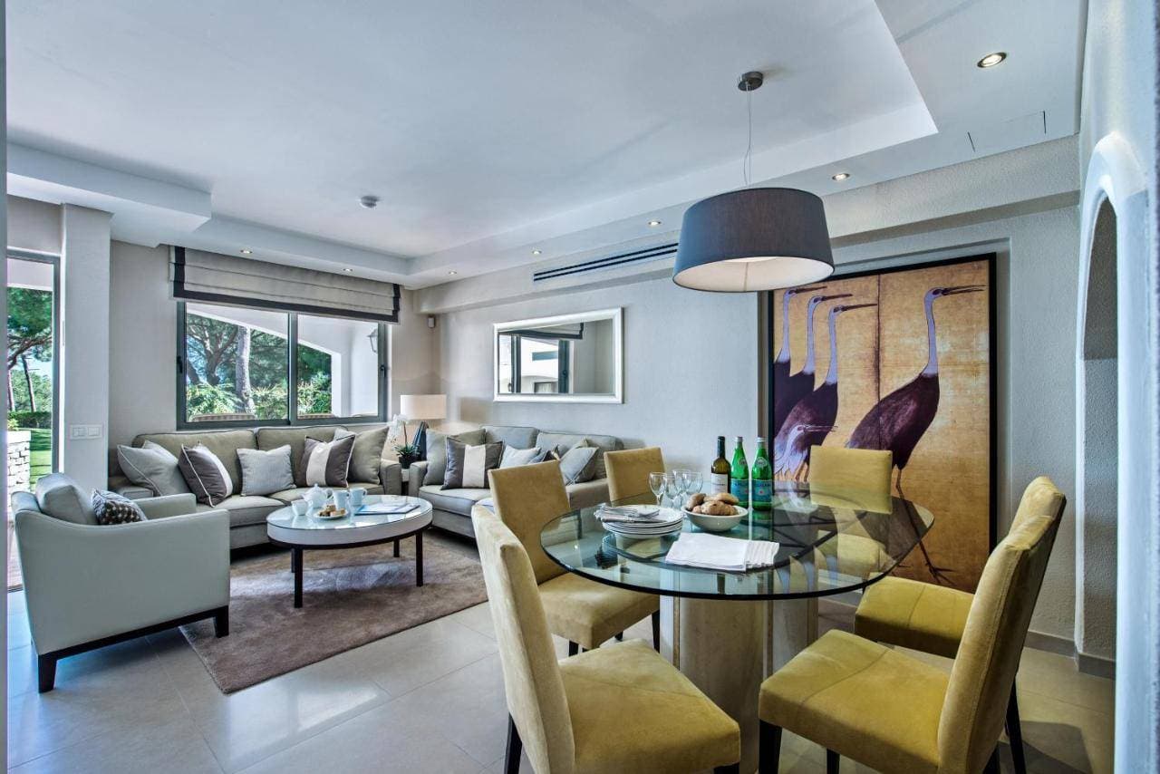 Four Seasons Country Club 27