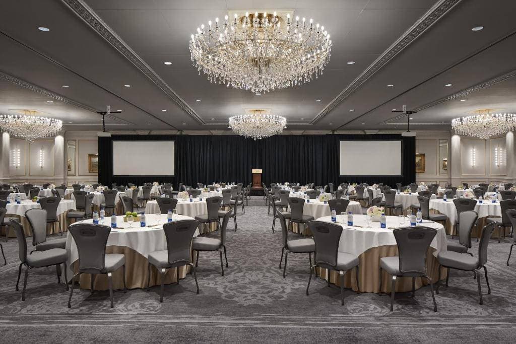 The Pfister Hotel 19
