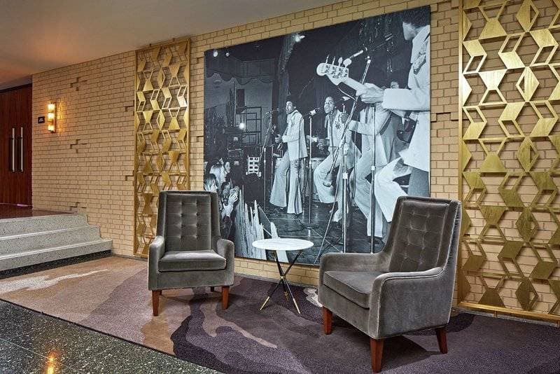 The Statler Dallas, Curio Collection by Hilton 17