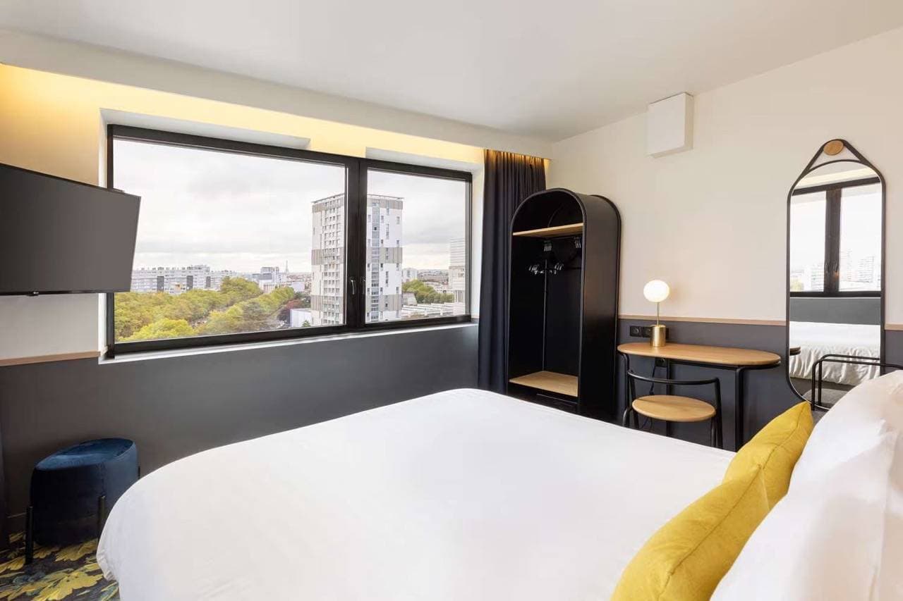 Best Western M-Treize Paris Asnieres 13