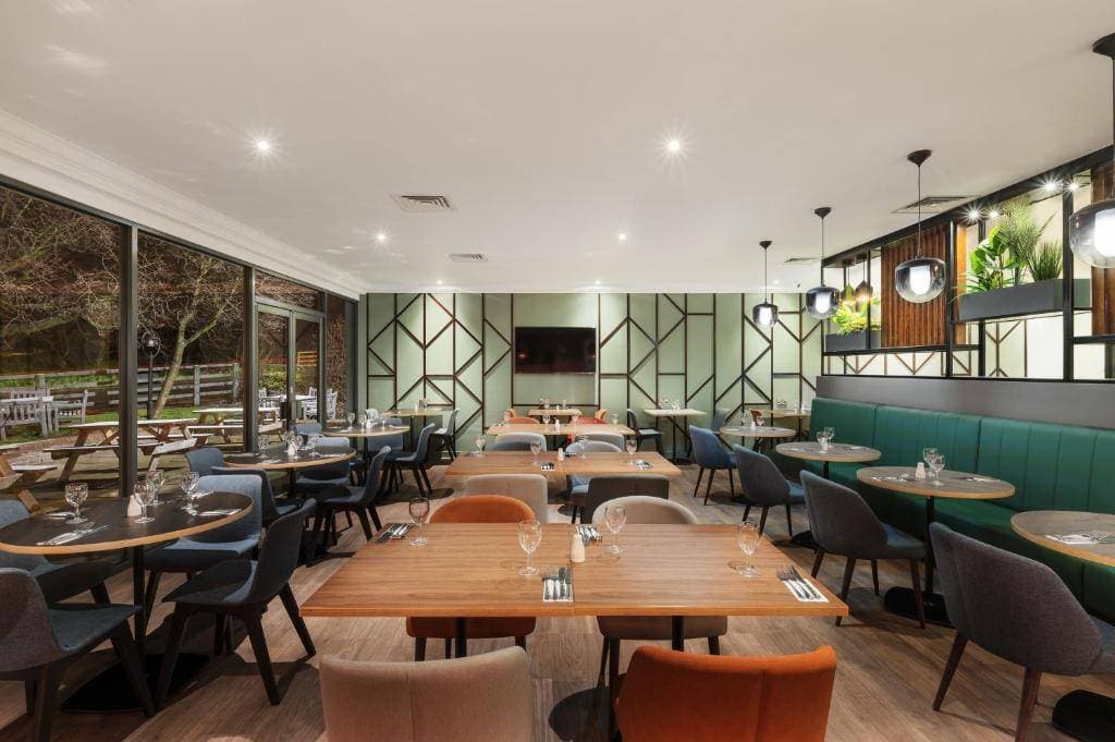 Holiday Inn Leeds-Wakefield M1 Jct40 by IHG 6