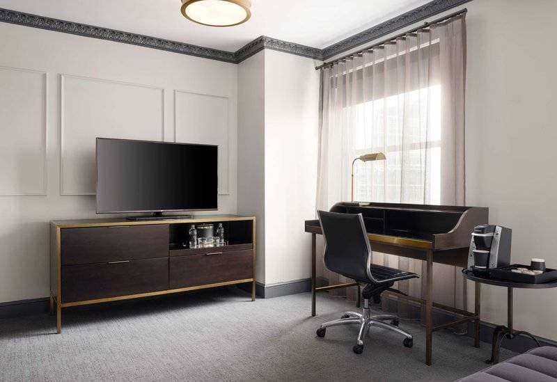 Hotel Phillips Kansas City, Curio Collection by Hilton 23