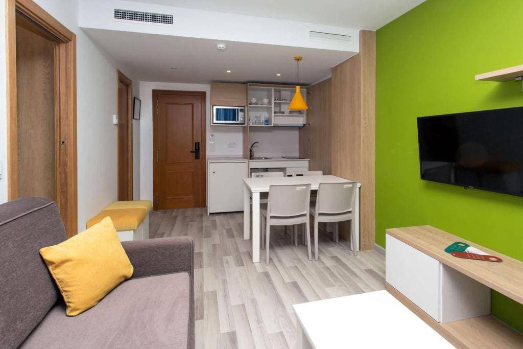 Aparthotel Acuasol 11