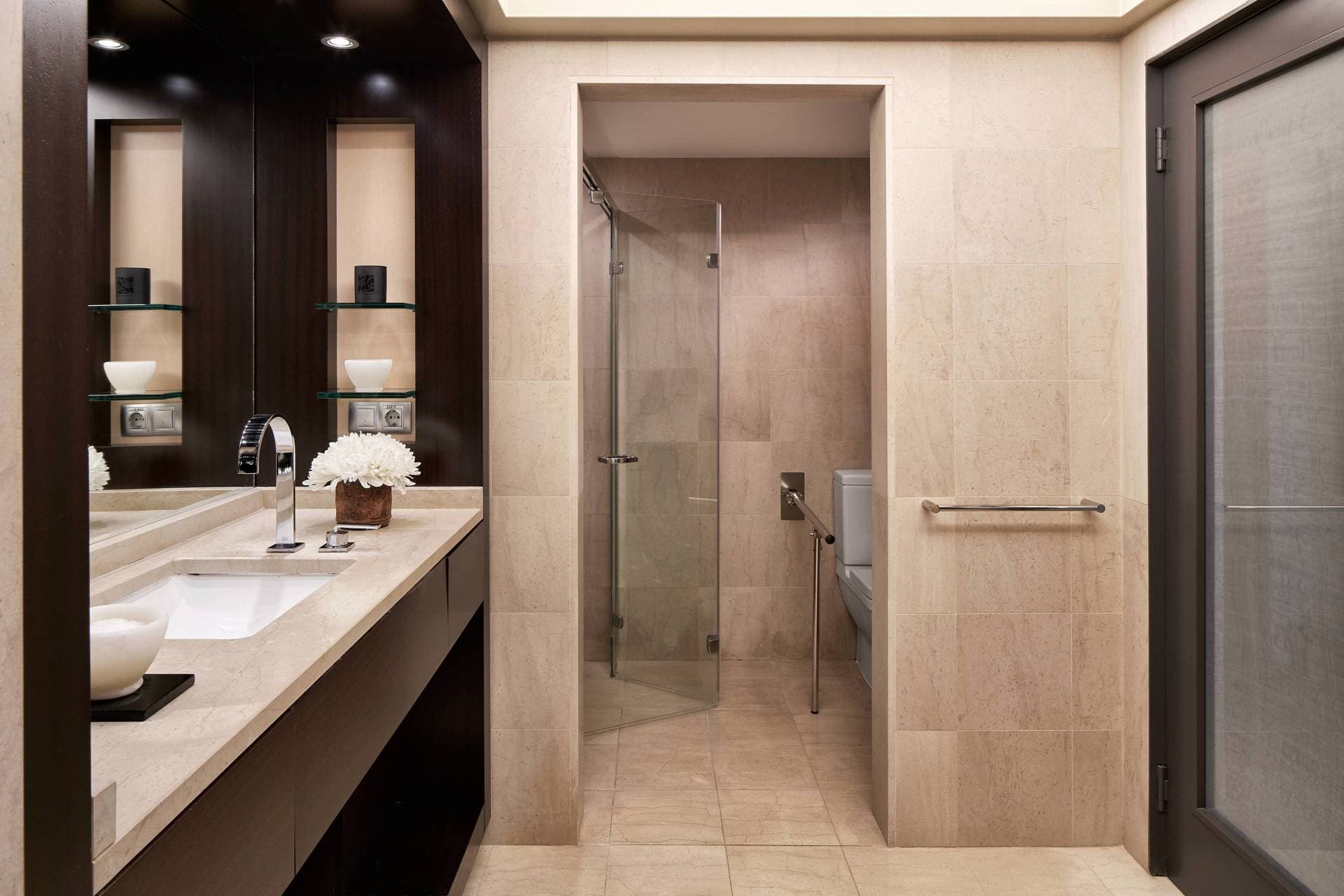 Hotel Arts  31