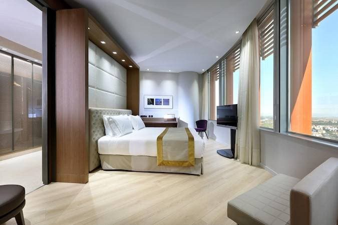 Eurostars Torre Sevilla 21