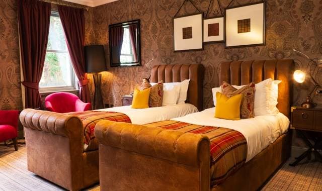 Cameron House 19