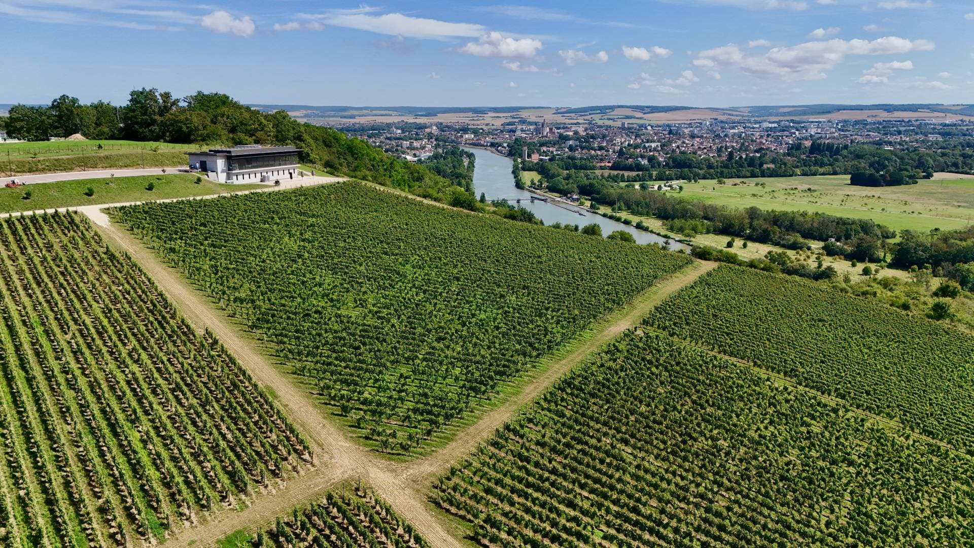 Domaine des Sénons 1