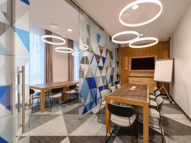Holiday Inn Express Regensburg 15