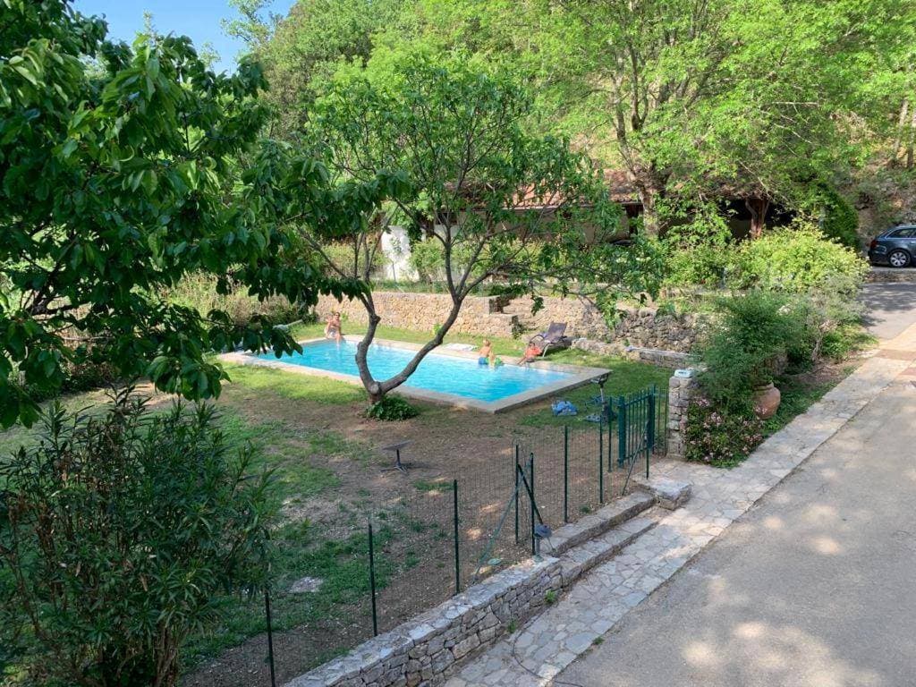 Le Hameau à Montrieux 20