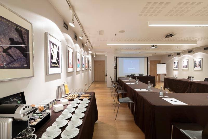 Zinema7 Hotel 27