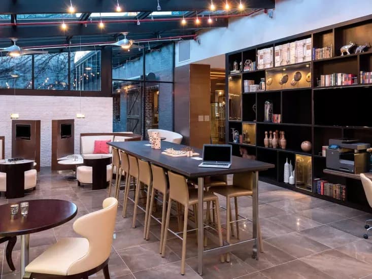 Holiday Inn Brooklyn Downtown 8