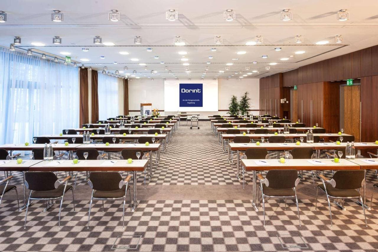 Hotel Dorint An der Kongresshalle Augsburg 23