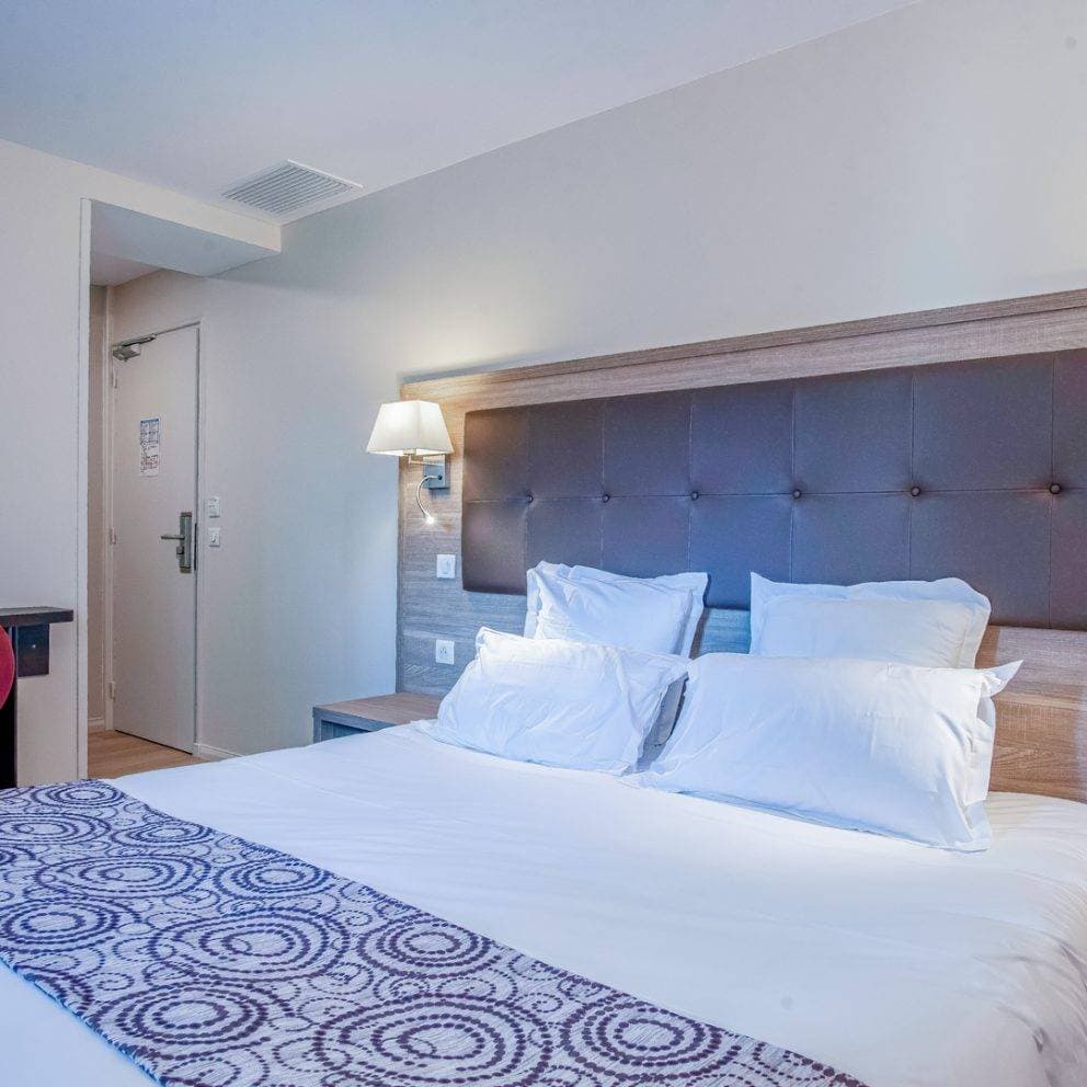 Hotel Montaigne 6