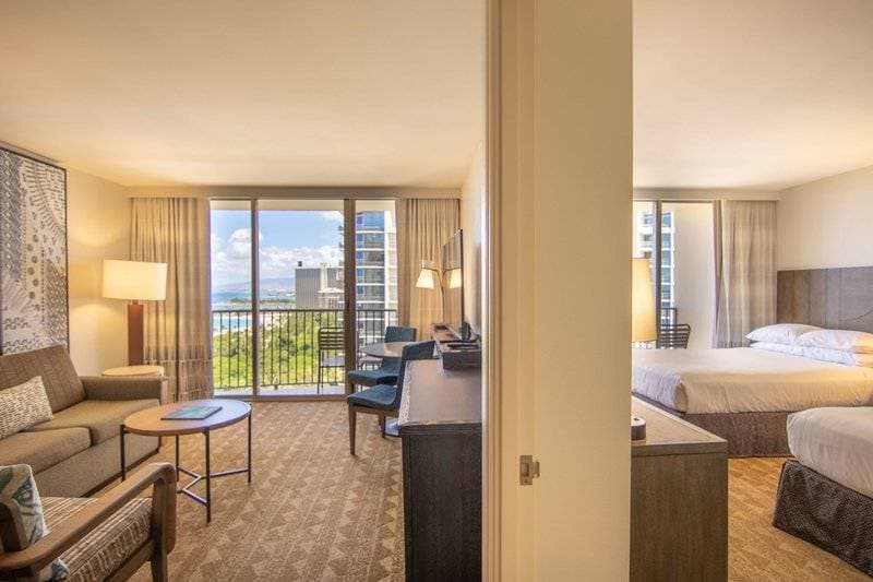Embassy Suites Waikiki Beach Walk 68