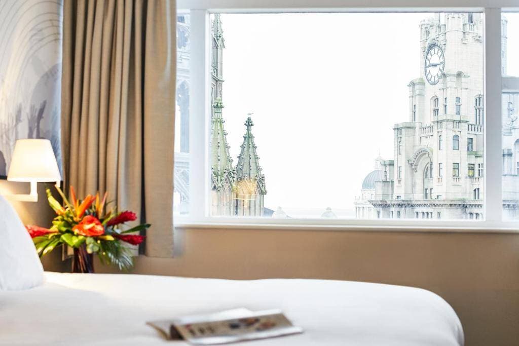 Mercure Liverpool Atlantic Tower Hotel 9