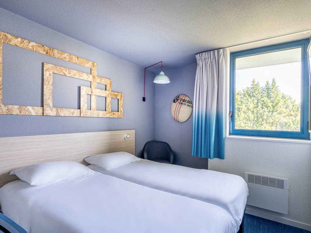 Greet Hotel Bordeaux Aéroport 17