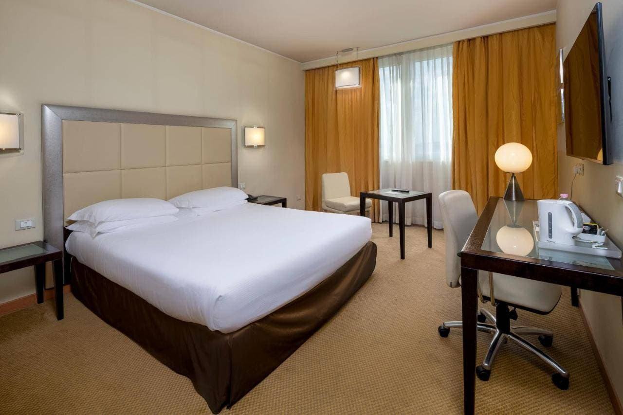 Crowne Plaza Padova by IHG 13