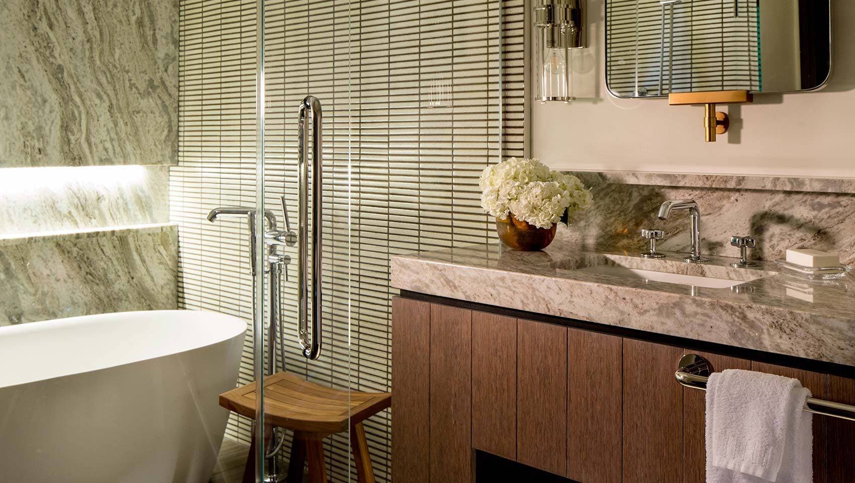 Kimpton RiverPlace Hotel 23