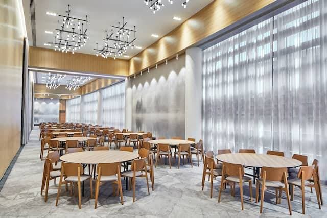 Embassy Suites by Hilton Nashville Downtown 7