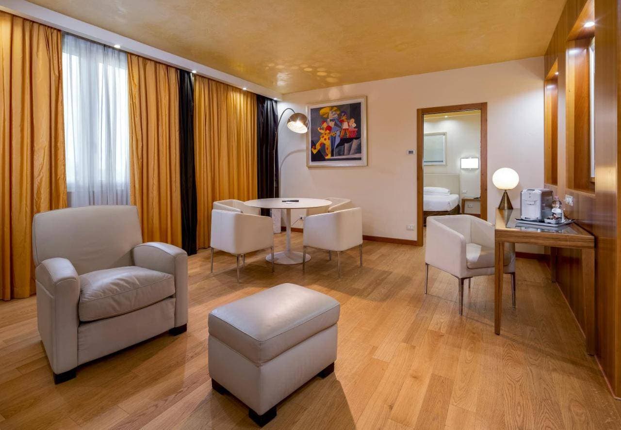 Crowne Plaza Padova by IHG 12