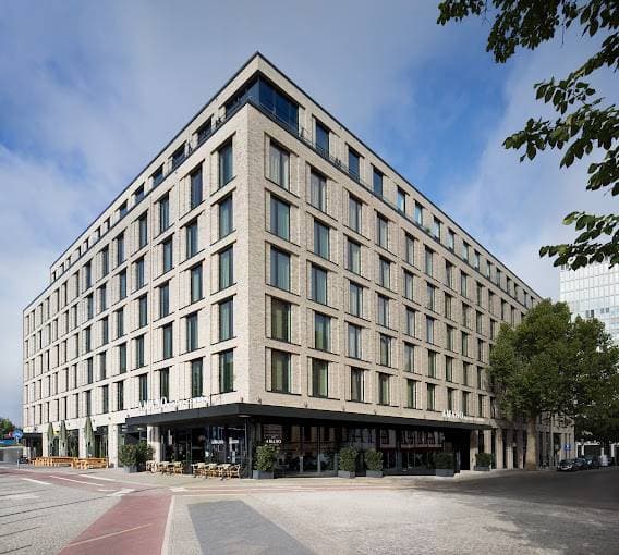 photo de Hôtel AMANO Grand Central