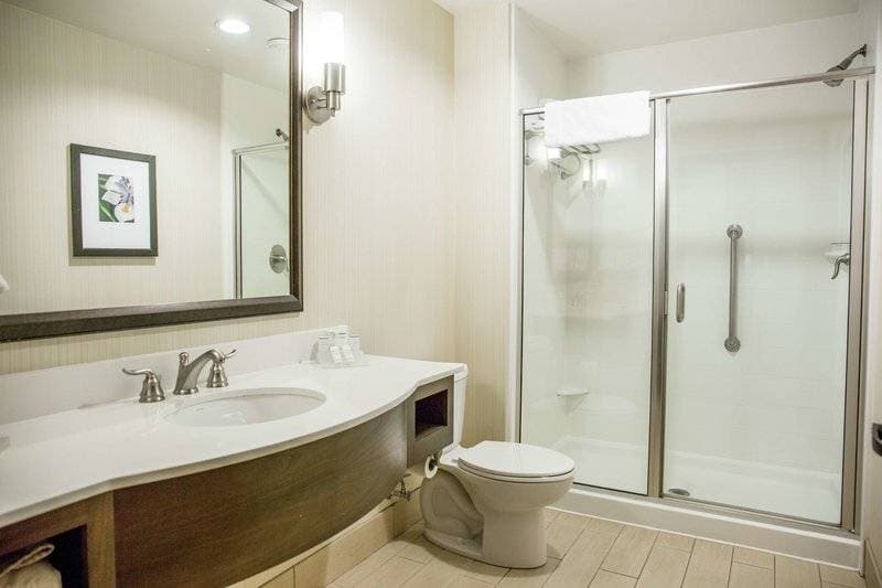 Hilton Garden Inn Milwaukee Downtown 13