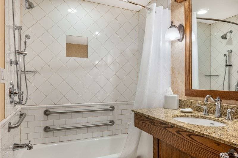 Best Western Premier Mariemont Inn 23