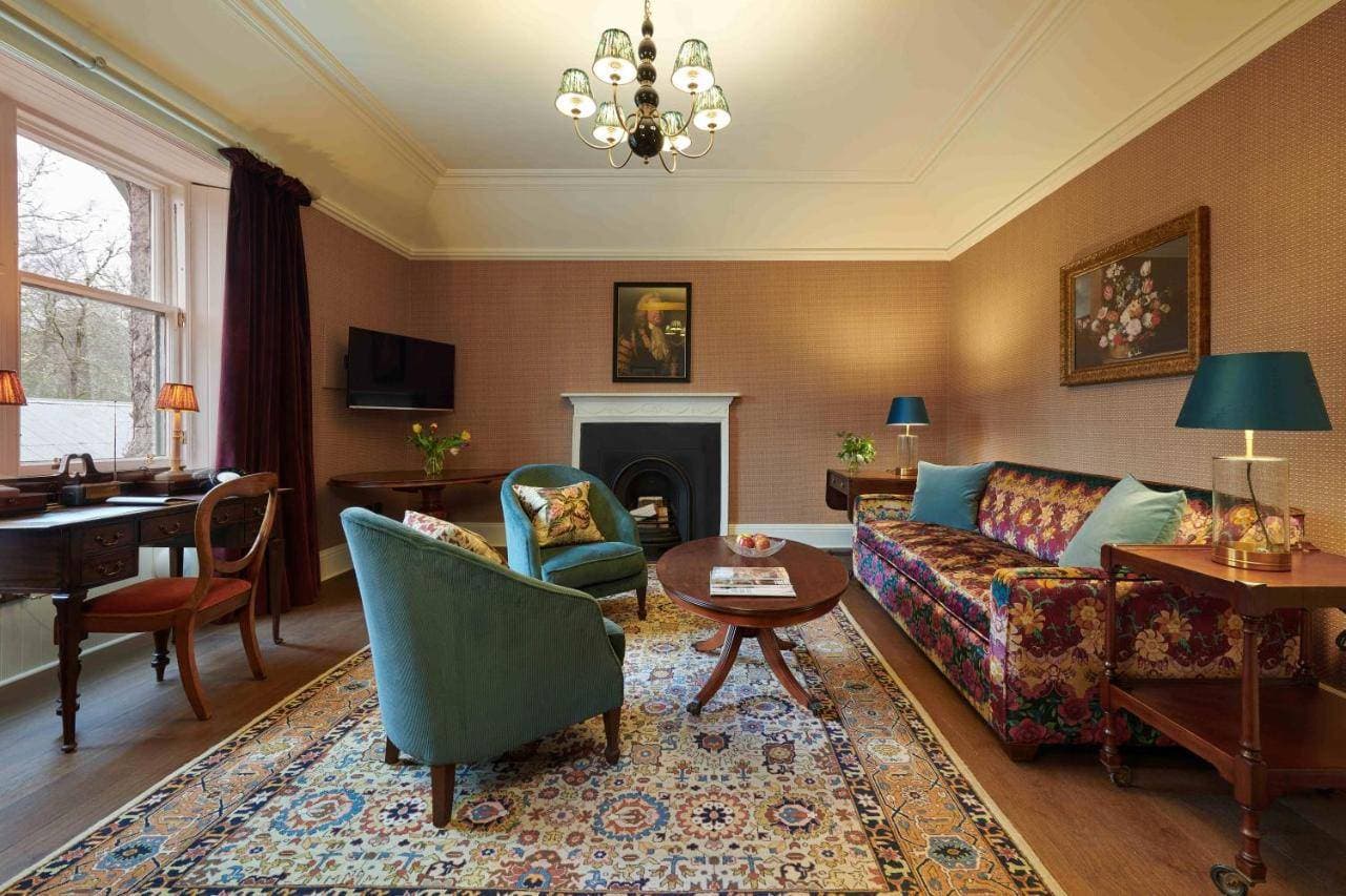 Cromlix 11