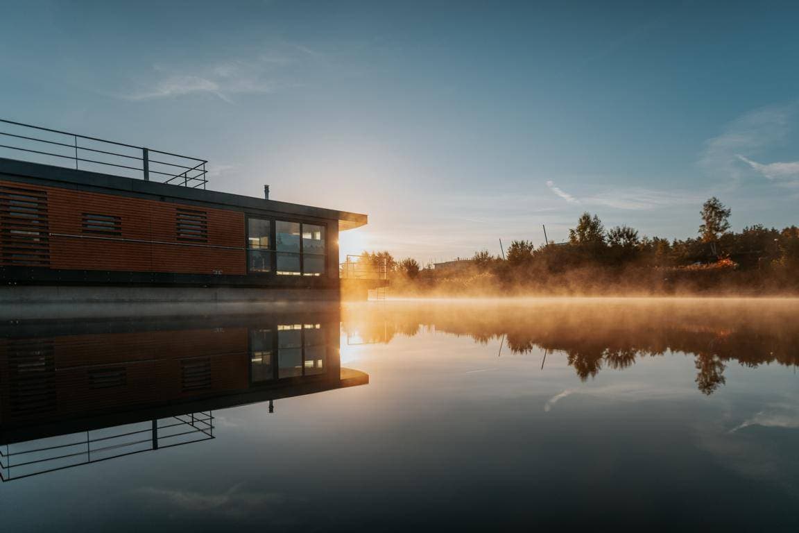 Hausboote am Bärwalder See 7