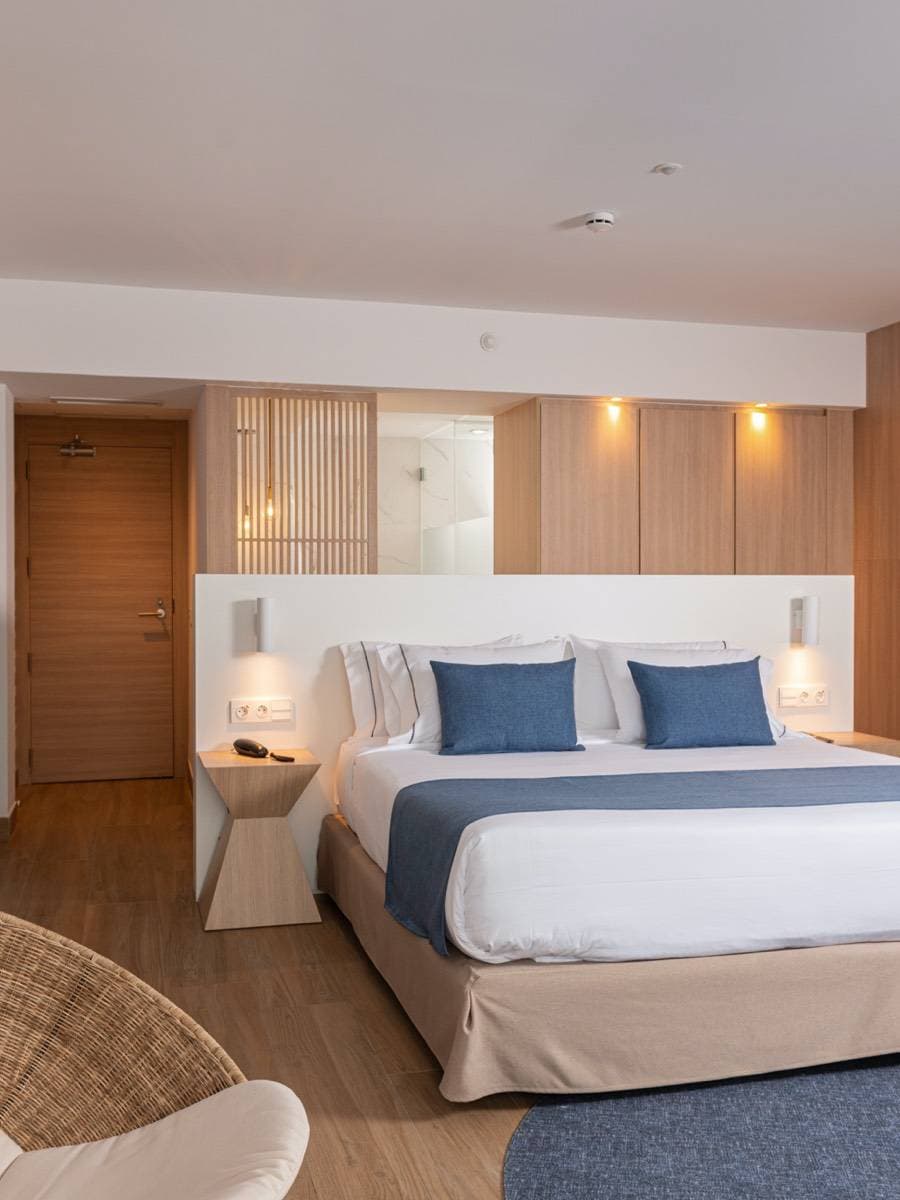L'Azure Hotel 33