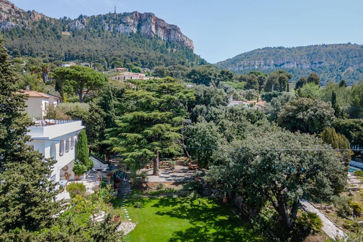 Le Domaine Maraspar Casssis 4