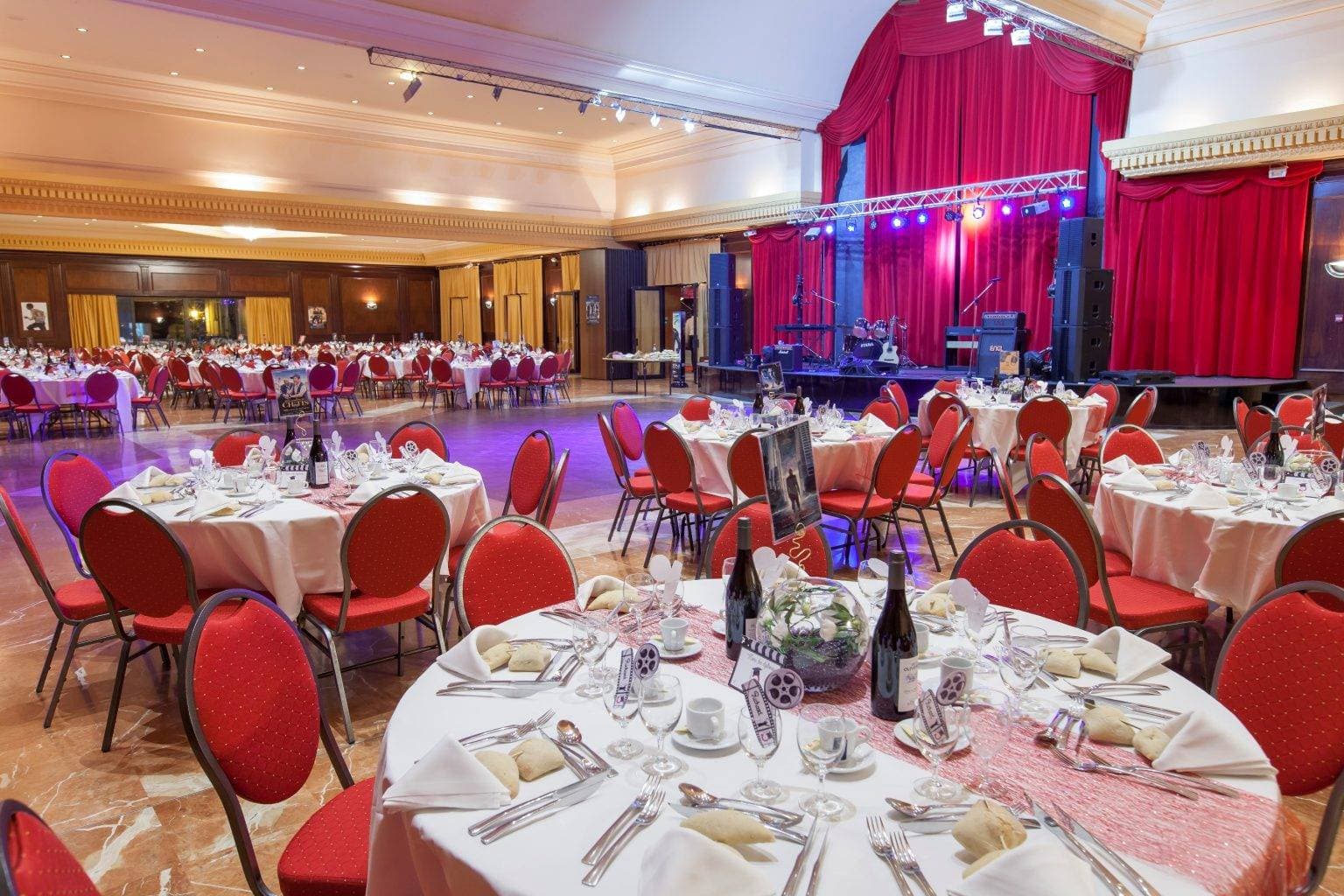 Le Riviera, Hôtel, Restaurant & Spa****  25