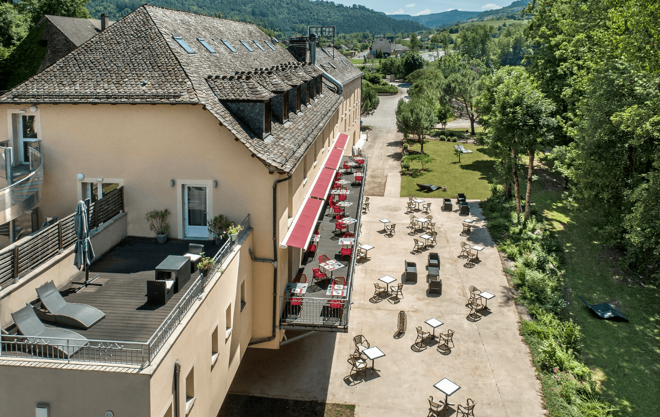 L'Hôtel les 2 rives 2